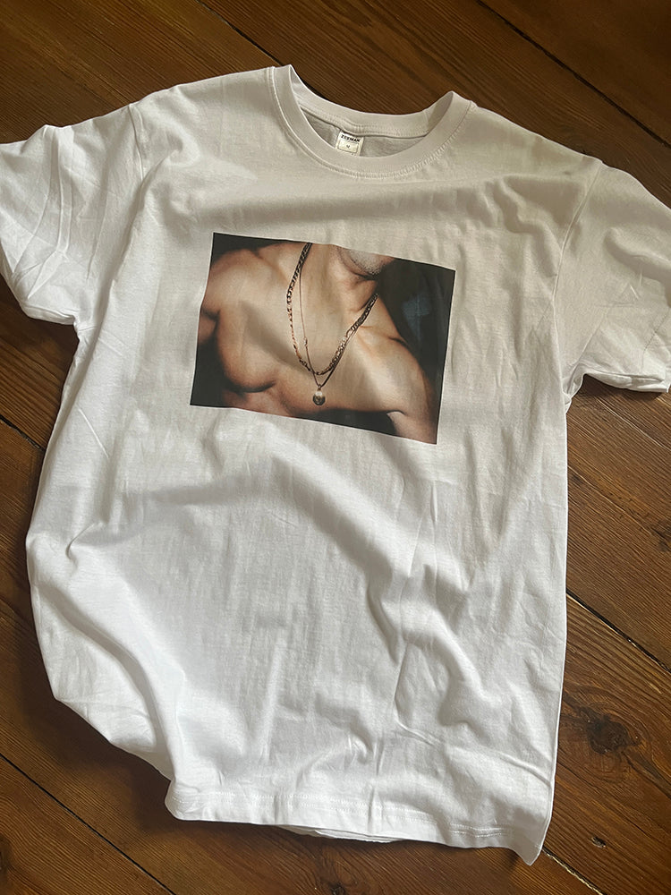 Gold chain t-shirt